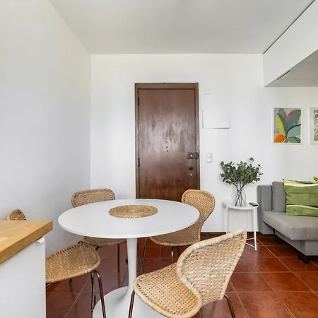 公寓 New - Tarik 111 *